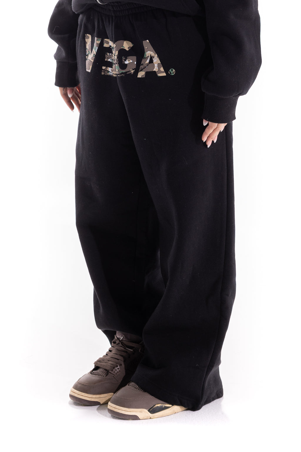 BLACK CORE CAMO SWEATPANTS