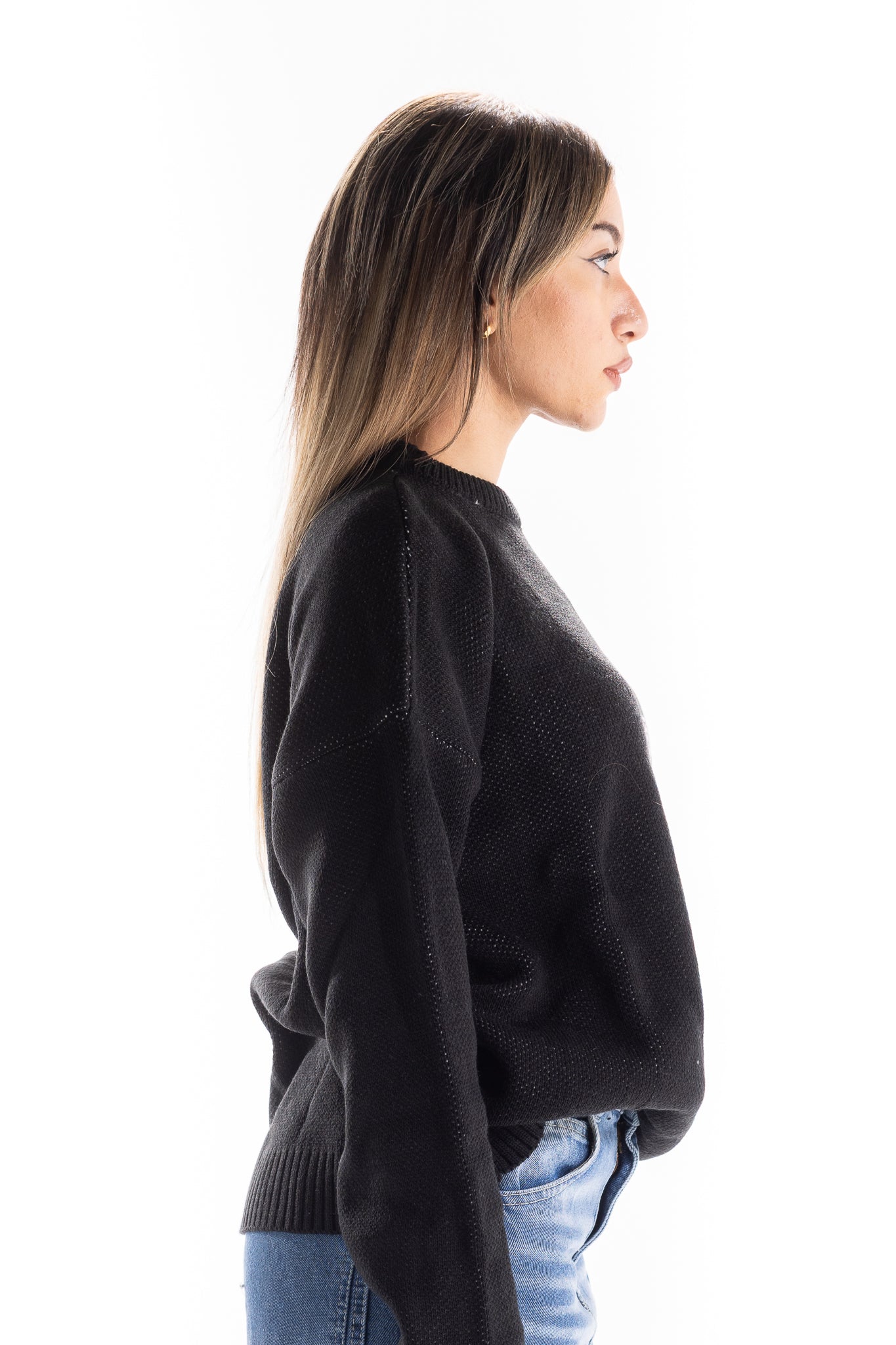 BLACK AUTHENTICS SWEATER