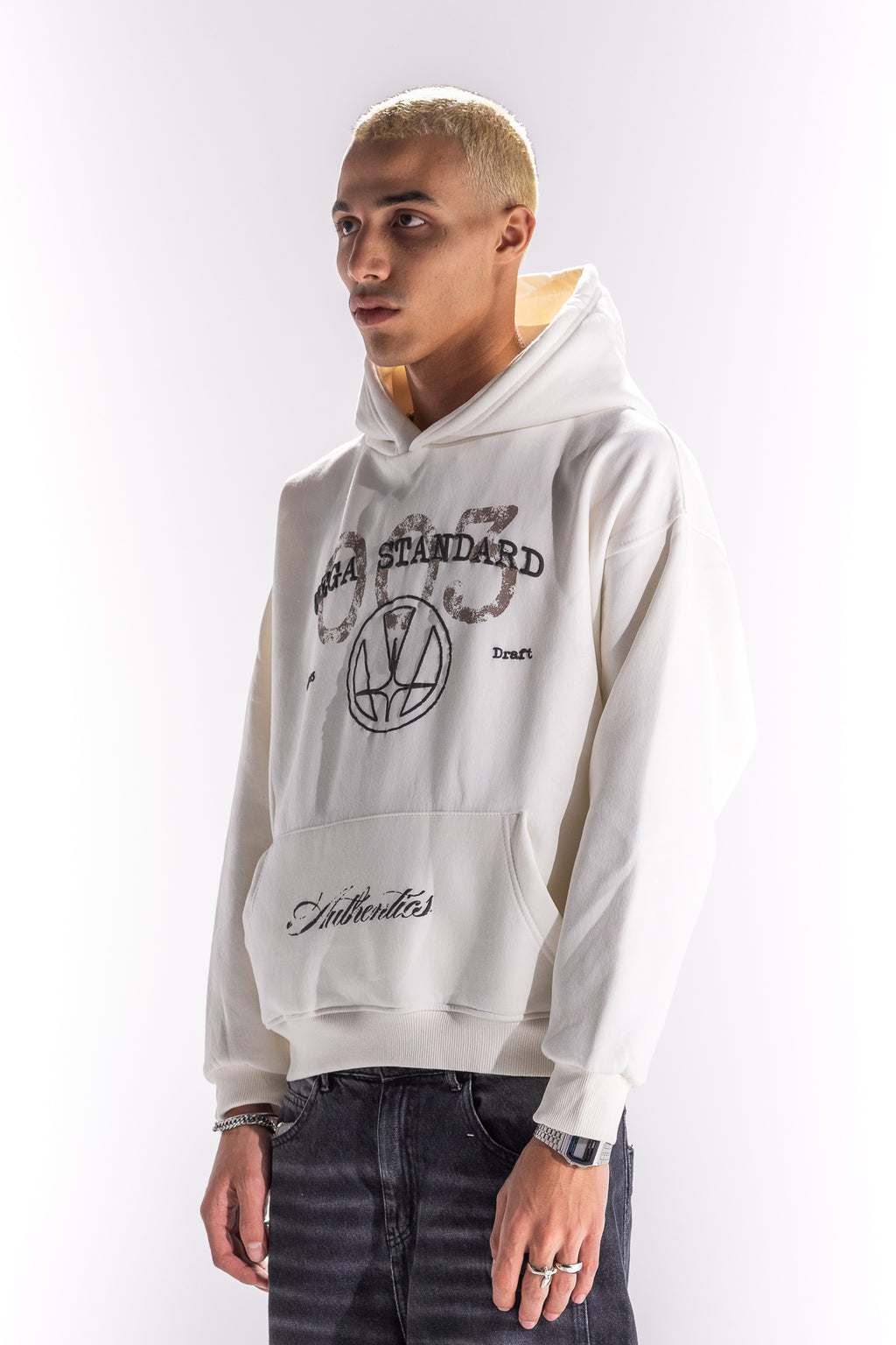 WHITE VEGA STANDARD HOODIE