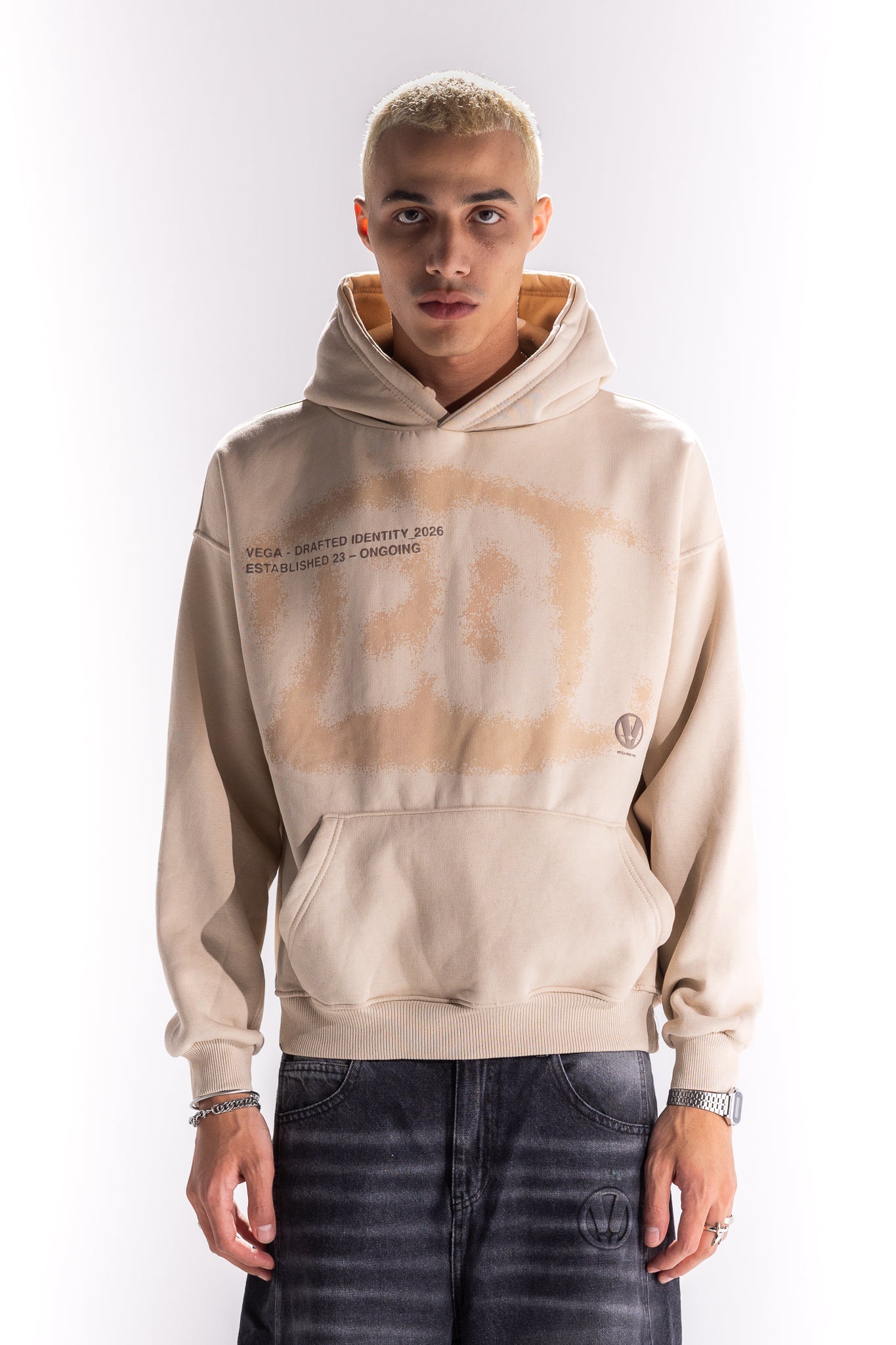 BEIGE SMOKEY HOODIE