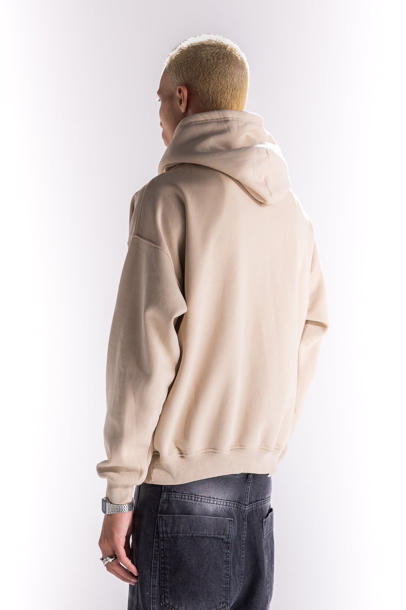 BEIGE SMOKEY HOODIE