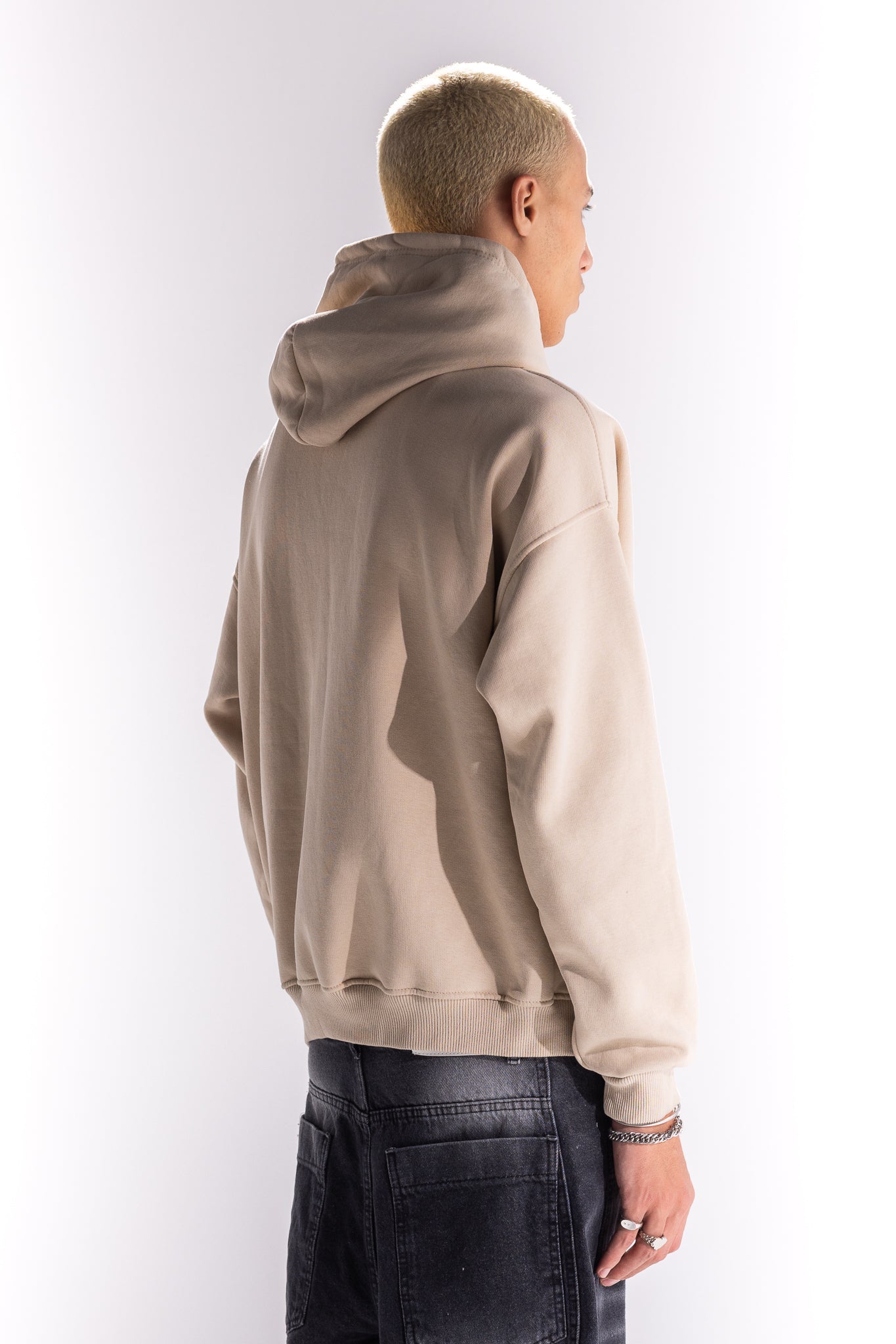 BEIGE SMOKEY HOODIE