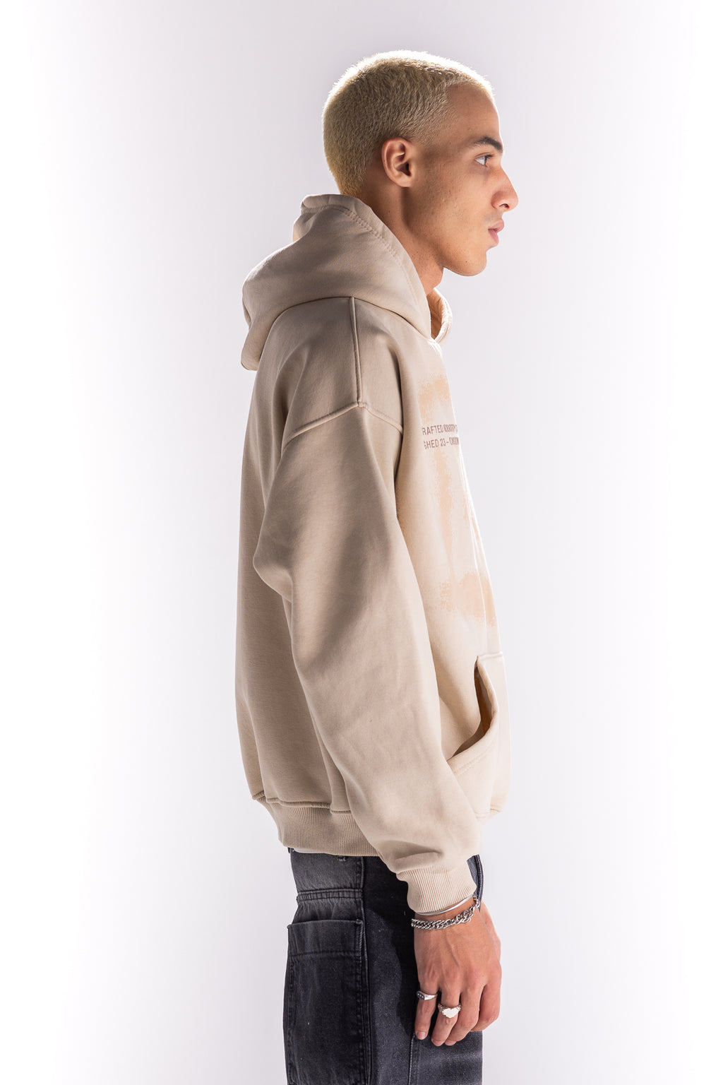 BEIGE SMOKEY HOODIE