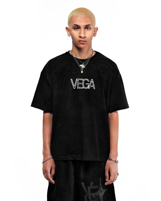 VEGA BLACK TEE