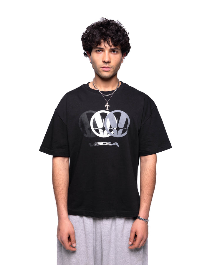 BLACK TRIPLE V TEE